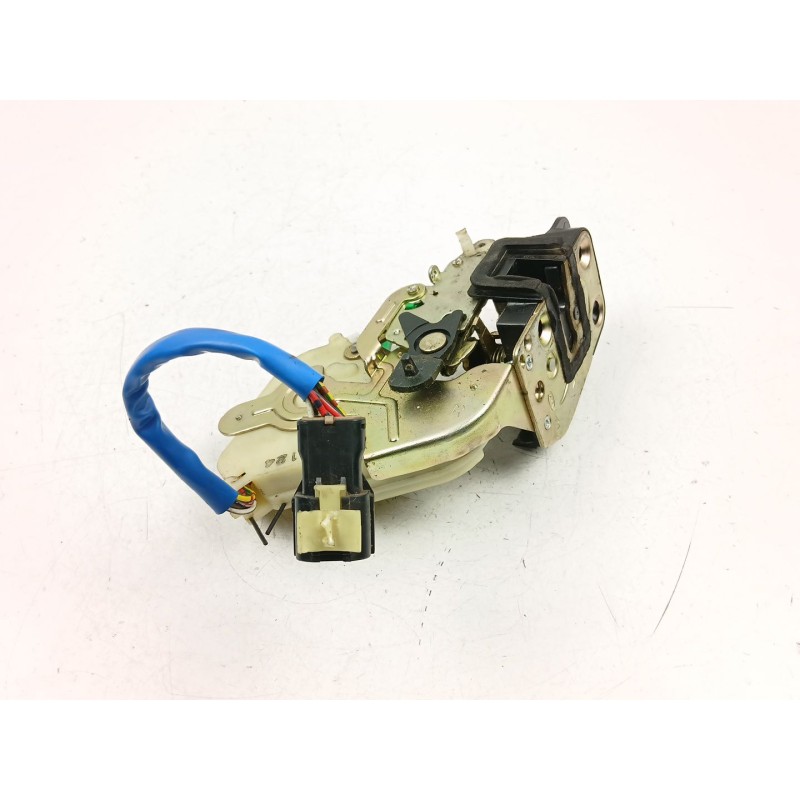 Recambio de cerradura puerta trasera derecha para kia sorento i (jc) 2.5 crdi referencia OEM IAM 814203E010  