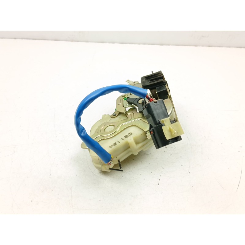 Recambio de cerradura puerta trasera derecha para kia sorento i (jc) 2.5 crdi referencia OEM IAM 814203E010  