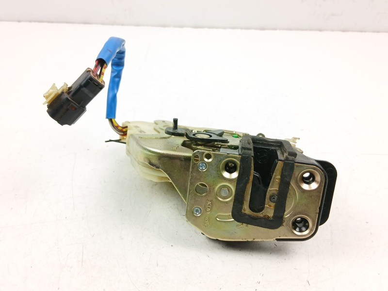 Recambio de cerradura puerta trasera derecha para kia sorento i (jc) 2.5 crdi referencia OEM IAM 814203E010  