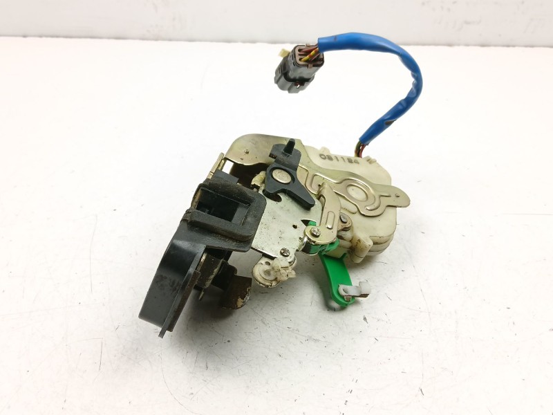 Recambio de cerradura puerta trasera derecha para kia sorento i (jc) 2.5 crdi referencia OEM IAM 814203E010  