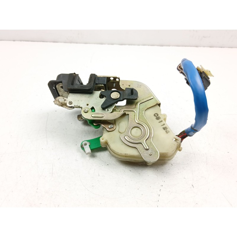 Recambio de cerradura puerta trasera derecha para kia sorento i (jc) 2.5 crdi referencia OEM IAM 814203E010  