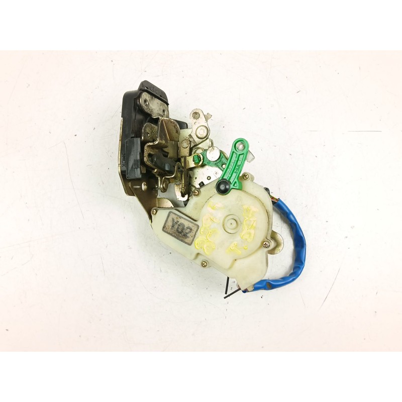 Recambio de cerradura puerta trasera derecha para kia sorento i (jc) 2.5 crdi referencia OEM IAM 814203E010  