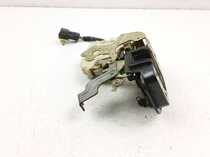 Recambio de cerradura puerta delantera izquierda para kia sorento i (jc) 2.5 crdi referencia OEM IAM 813103E010  