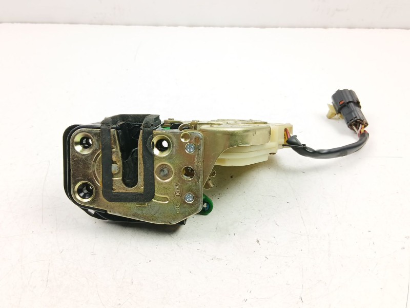 Recambio de cerradura puerta delantera izquierda para kia sorento i (jc) 2.5 crdi referencia OEM IAM 813103E010  