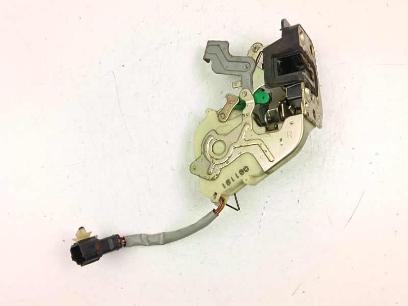 Recambio de cerradura puerta delantera derecha para kia sorento i (jc) 2.5 crdi referencia OEM IAM 813203E010  