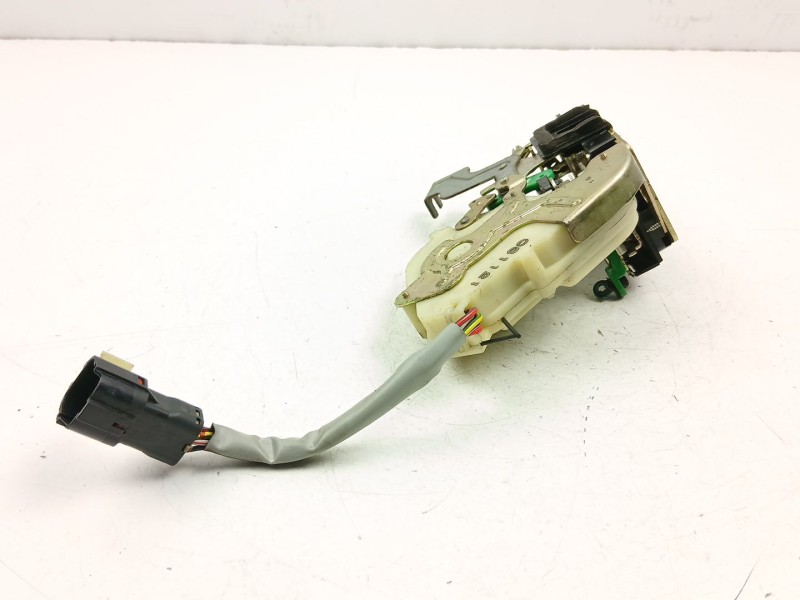 Recambio de cerradura puerta delantera derecha para kia sorento i (jc) 2.5 crdi referencia OEM IAM 813203E010  