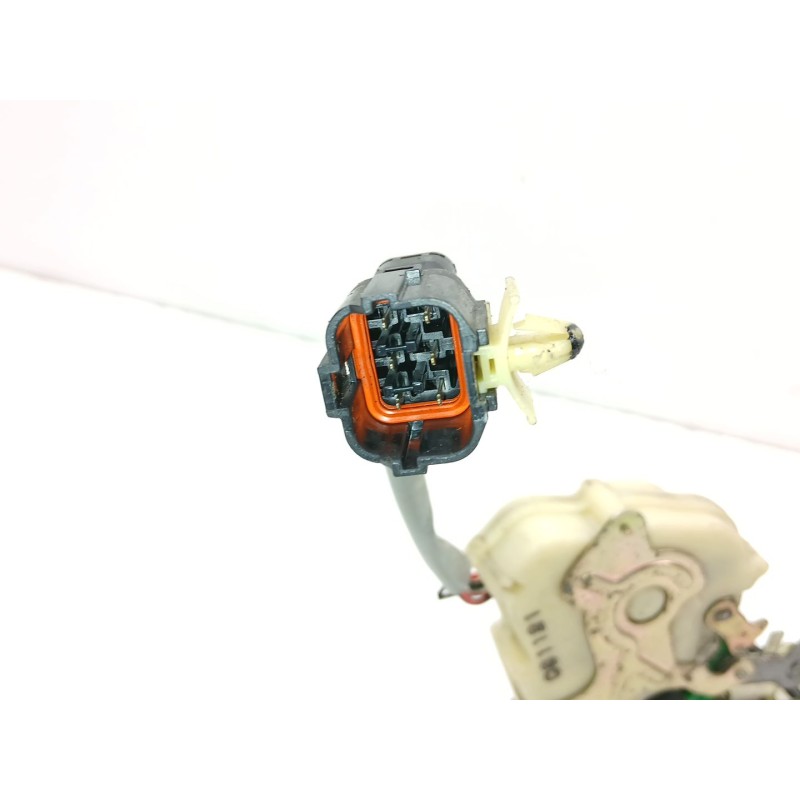 Recambio de cerradura puerta delantera derecha para kia sorento i (jc) 2.5 crdi referencia OEM IAM 813203E010  