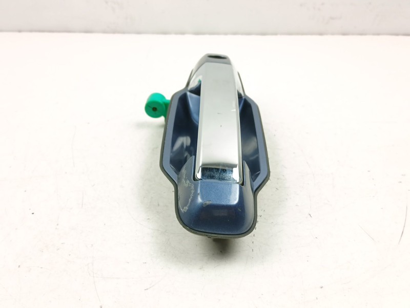 Recambio de manilla delantera izquierda para kia sorento i (jc) 2.5 crdi referencia OEM IAM 826503E050XX  