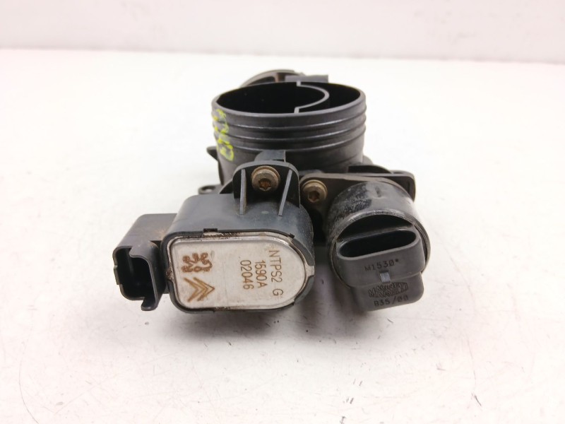 Recambio de caja mariposa para citroën saxo (s0, s1) 1.4 vts referencia OEM IAM 1635P6  