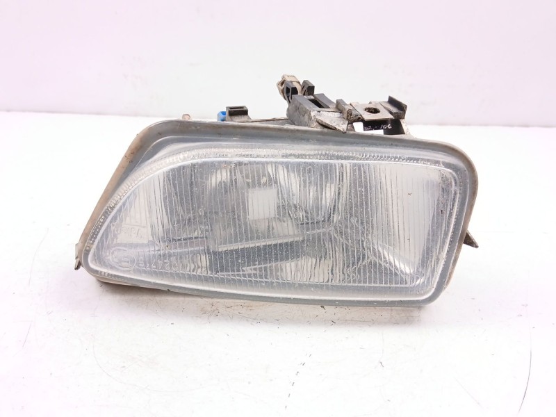 Recambio de antiniebla izquierdo para citroën saxo (s0, s1) 1.4 vts referencia OEM IAM 9618343580  67720231