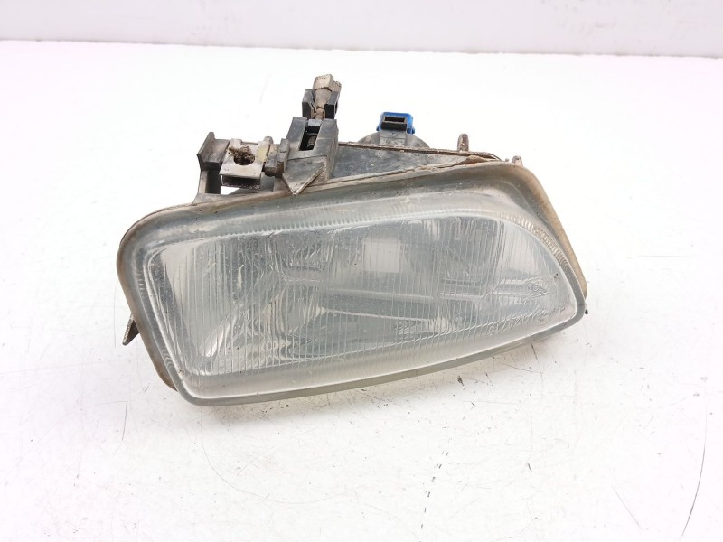 Recambio de antiniebla derecho para citroën saxo (s0, s1) 1.4 vts referencia OEM IAM 9618343480  67720221