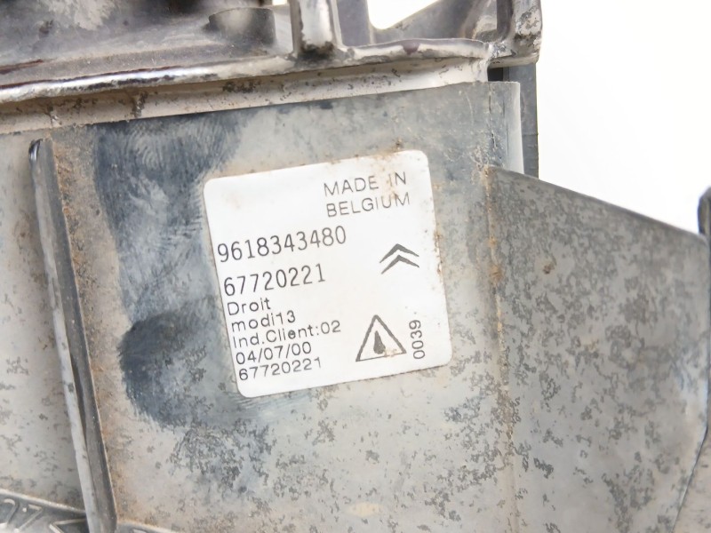 Recambio de antiniebla derecho para citroën saxo (s0, s1) 1.4 vts referencia OEM IAM 9618343480  67720221