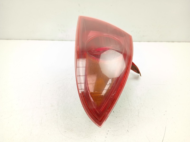 Recambio de piloto trasero derecho para seat leon (1p1) 1.9 tdi referencia OEM IAM 1P0945112  