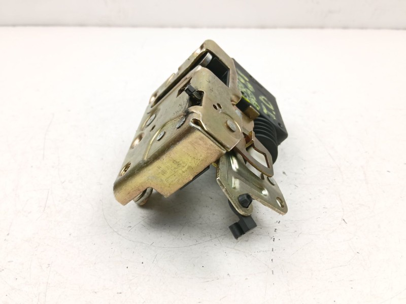 Recambio de cerradura puerta trasera derecha para peugeot 106 ii (1a_, 1c_) 1.4 i referencia OEM IAM 913846  