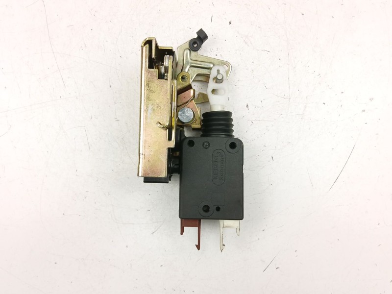 Recambio de cerradura puerta trasera derecha para peugeot 106 ii (1a_, 1c_) 1.4 i referencia OEM IAM 913846  