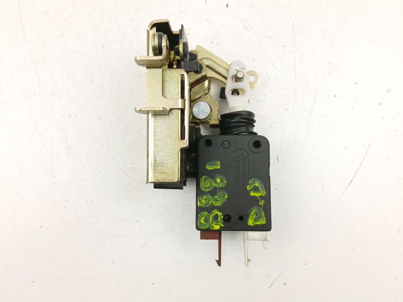 Recambio de cerradura puerta delantera derecha para peugeot 106 ii (1a_, 1c_) 1.4 i referencia OEM IAM 913687  