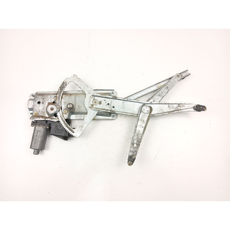 Recambio de elevalunas delantero izquierdo para opel vectra b (j96) 1.8 i 16v (f19) referencia OEM IAM 90520225  