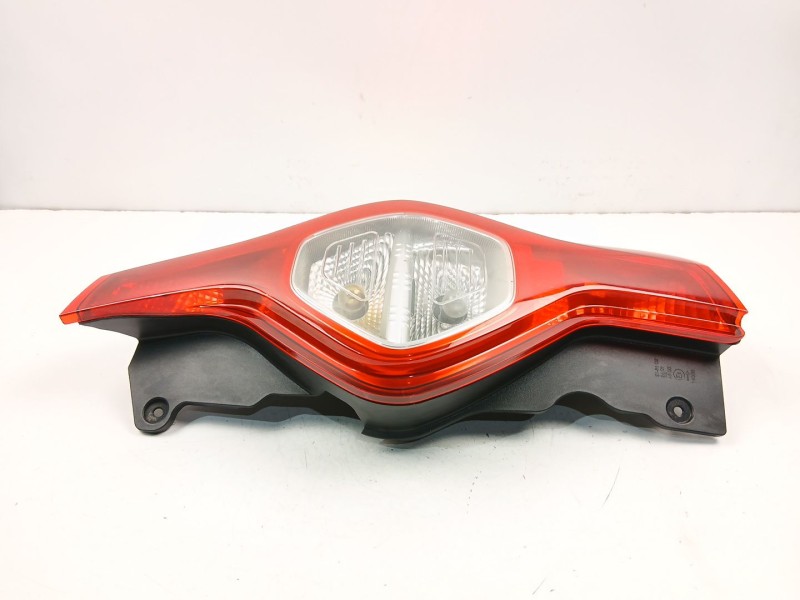 Recambio de piloto trasero derecho para dacia lodgy (js_) 1.5 dci referencia OEM IAM 265502184R  