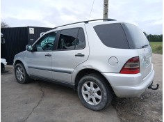 mercedes-benz clase m (w163) del año 1999 2