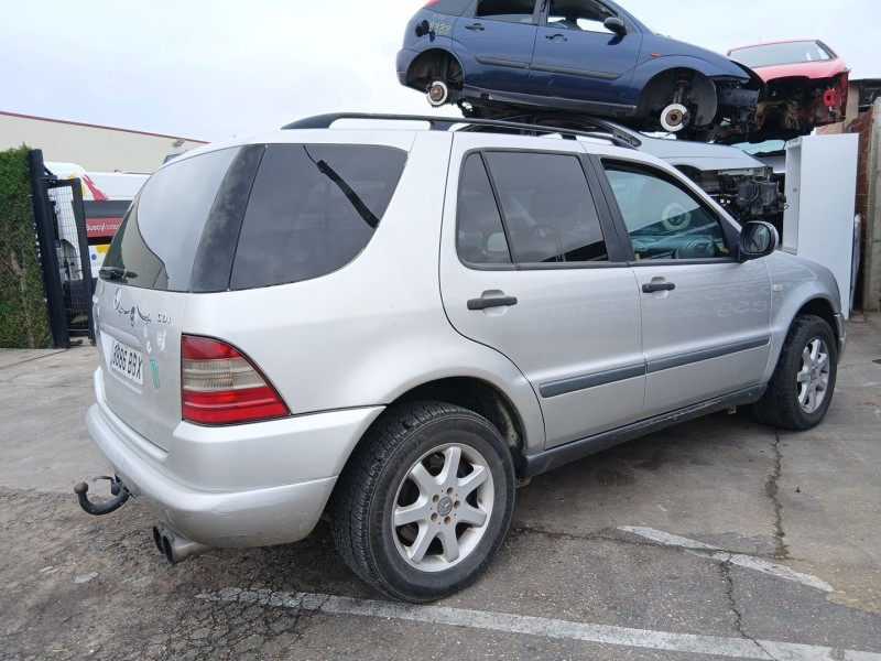 mercedes-benz clase m (w163) del año 1999