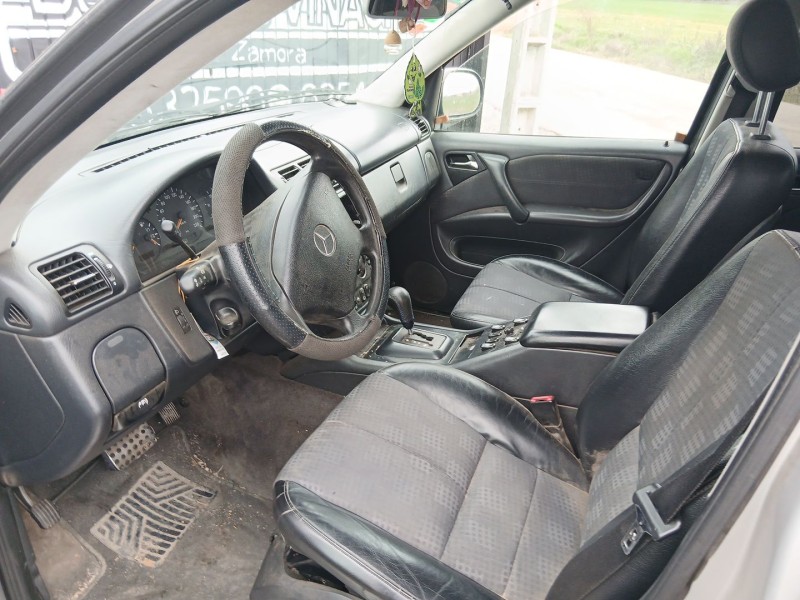 mercedes-benz clase m (w163) del año 1999