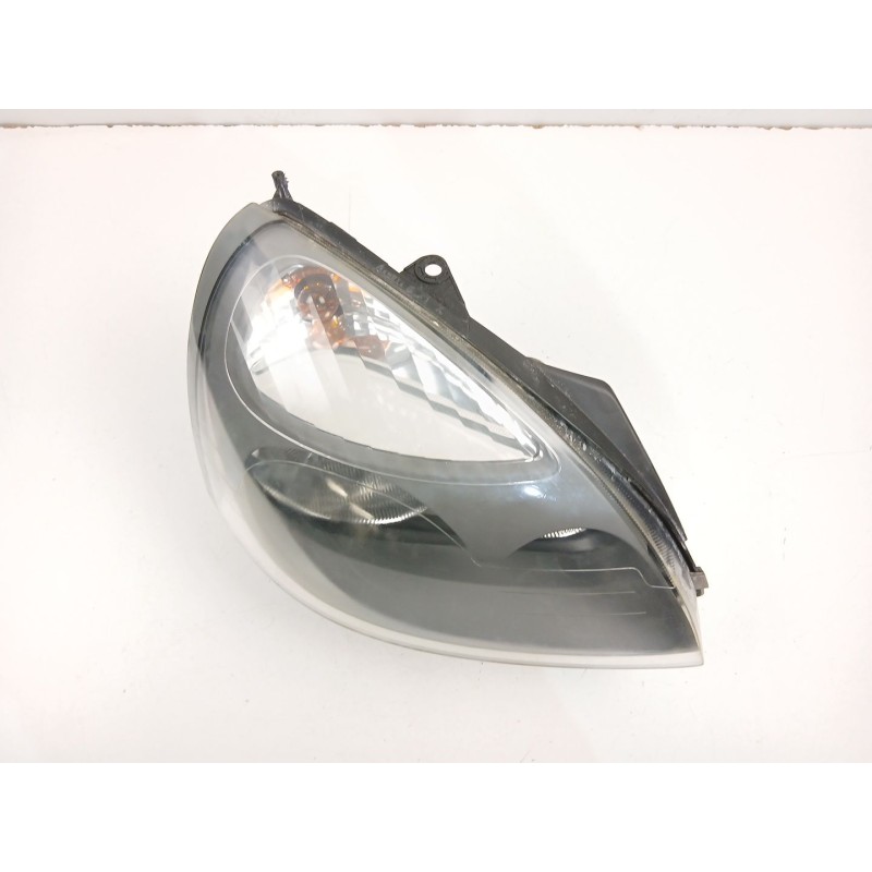 Recambio de faro derecho para renault clio ii (bb_, cb_) 1.5 dci (b/cb07) referencia OEM IAM 8200478985  