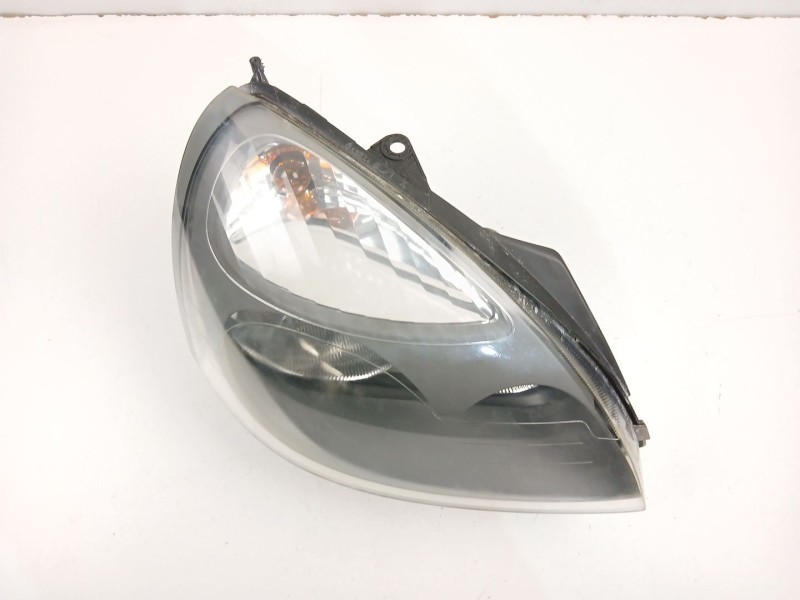 Recambio de faro derecho para renault clio ii (bb_, cb_) 1.5 dci (b/cb07) referencia OEM IAM 8200478985  