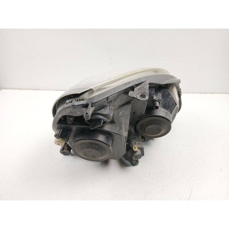 Recambio de faro izquierdo para renault clio ii (bb_, cb_) 1.5 dci (b/cb07) referencia OEM IAM 8200478984  