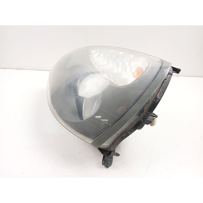 Recambio de faro izquierdo para renault clio ii (bb_, cb_) 1.5 dci (b/cb07) referencia OEM IAM 8200478984  