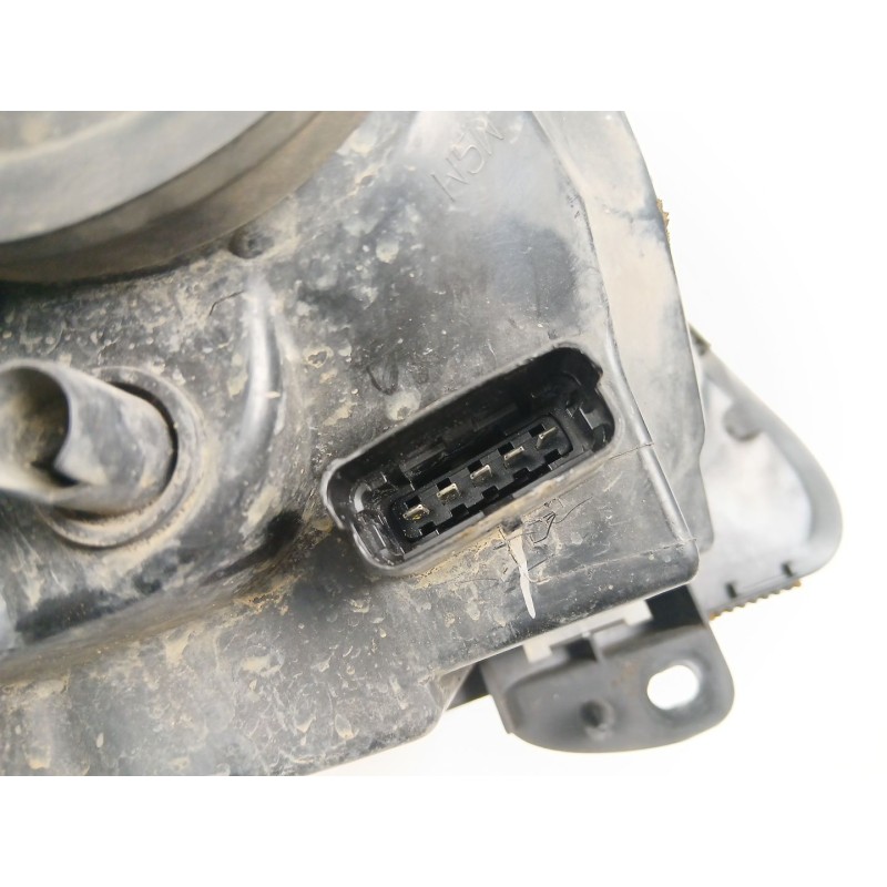 Recambio de faro izquierdo para renault clio ii (bb_, cb_) 1.5 dci (b/cb07) referencia OEM IAM 8200478984  