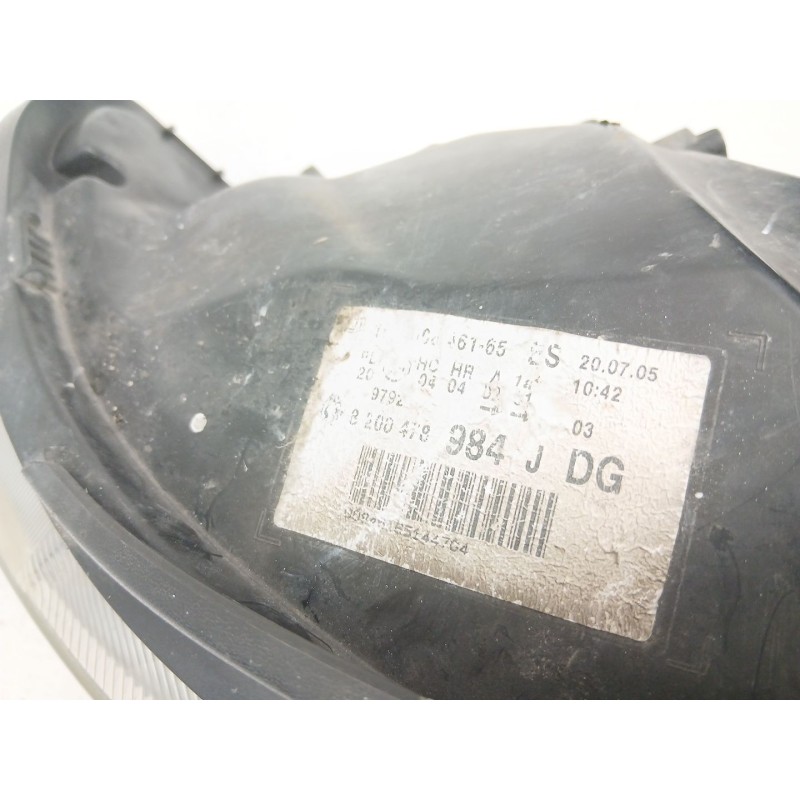 Recambio de faro izquierdo para renault clio ii (bb_, cb_) 1.5 dci (b/cb07) referencia OEM IAM 8200478984  
