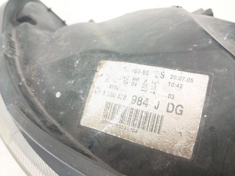 Recambio de faro izquierdo para renault clio ii (bb_, cb_) 1.5 dci (b/cb07) referencia OEM IAM 8200478984  