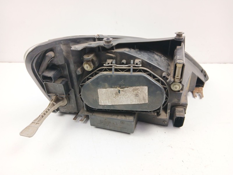 Recambio de faro izquierdo para ford galaxy i (wgr) 1.9 tdi referencia OEM IAM 7M5941015E  0301183201