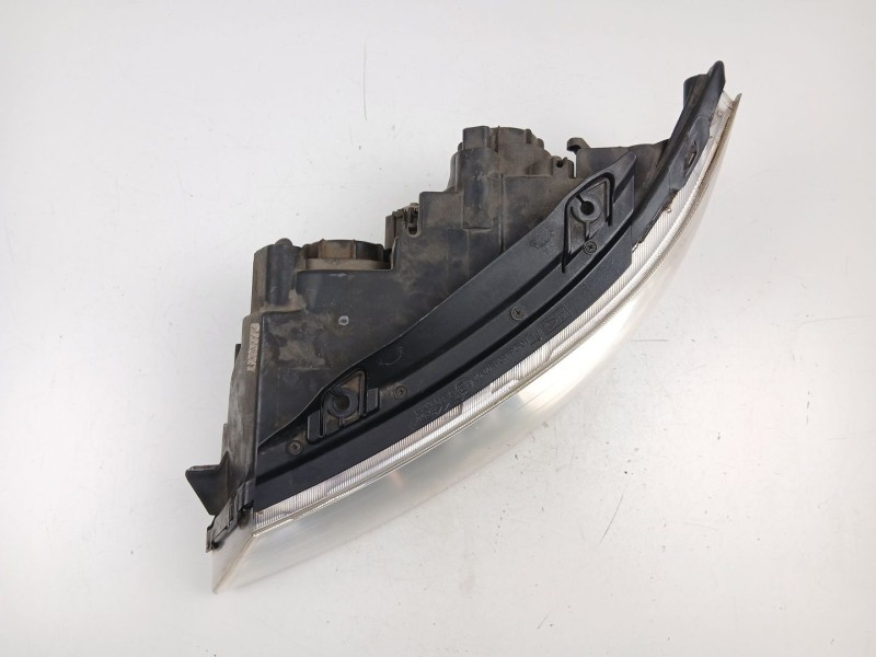 Recambio de faro izquierdo para hyundai sonata v (nf) 2.0 crdi referencia OEM IAM 921013K110  