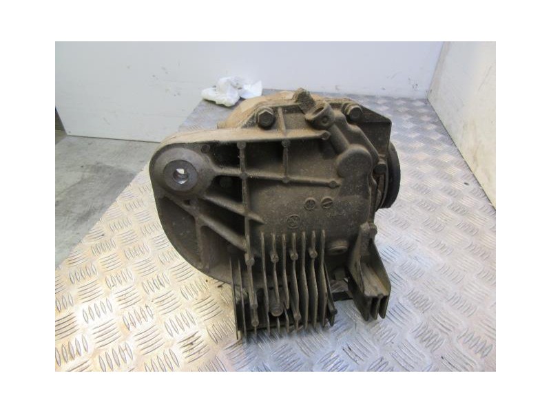 Recambio de grupo trasero : bmw 530 : 3.0 d /30-6d-2 (217,60cv) [2003] para bmw  530 3.0 d /30-6d-2 referencia OEM IAM EAN29R;24