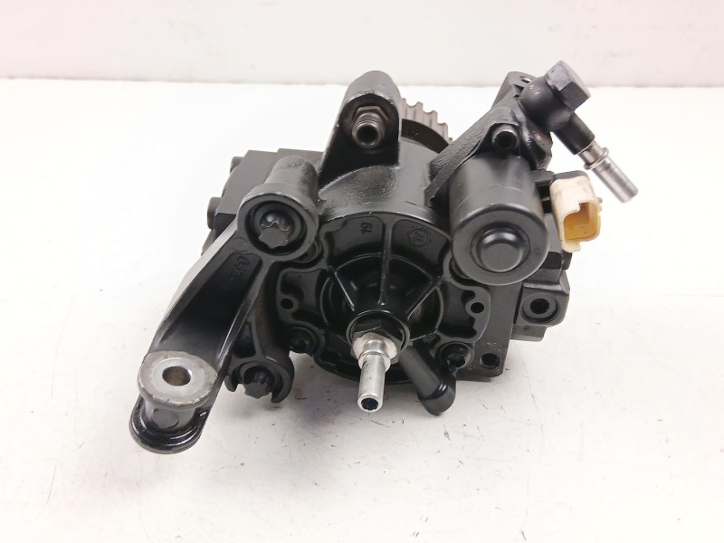 Recambio de bomba inyectora diesel para dacia lodgy (js_) 1.5 dci referencia OEM IAM 167003669R 8201100115 5WS40844