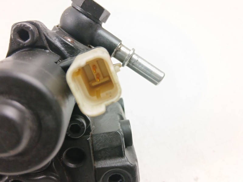 Recambio de bomba inyectora diesel para dacia lodgy (js_) 1.5 dci referencia OEM IAM 167003669R 8201100115 5WS40844