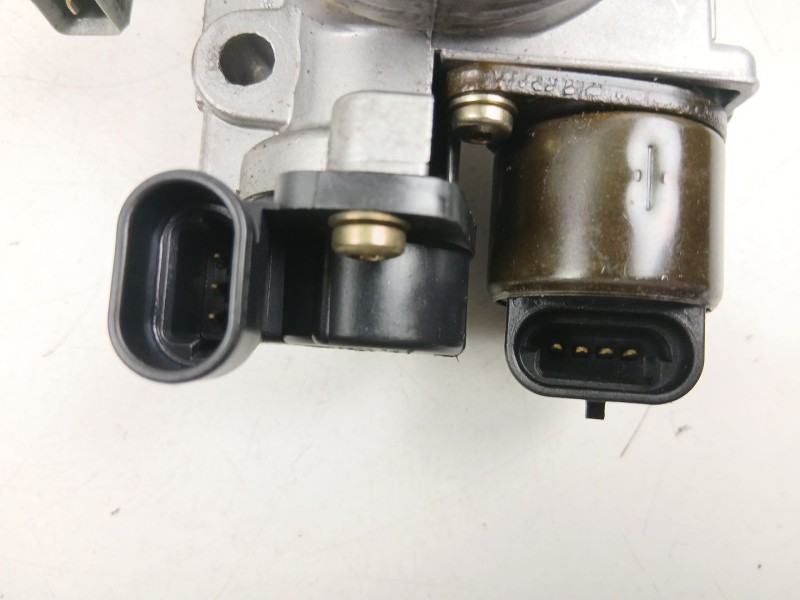 Recambio de caja mariposa para peugeot 106 ii (1a_, 1c_) 1.4 i referencia OEM IAM 1635A0  7276609001