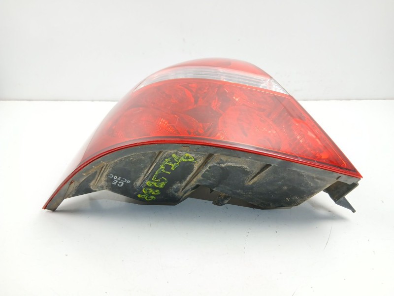 Recambio de piloto trasero izquierdo para chevrolet aveo / kalos sedán (t250, t255) 1.4 referencia OEM IAM 96650614  