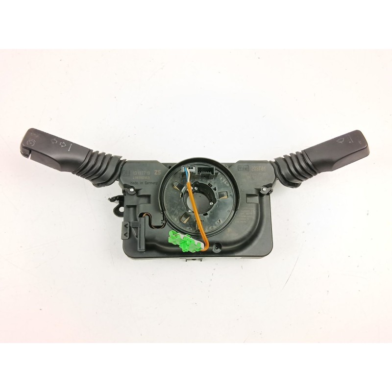 Recambio de mando luces y limpias para opel astra h (a04) 1.7 cdti (l48) referencia OEM IAM 13197719  