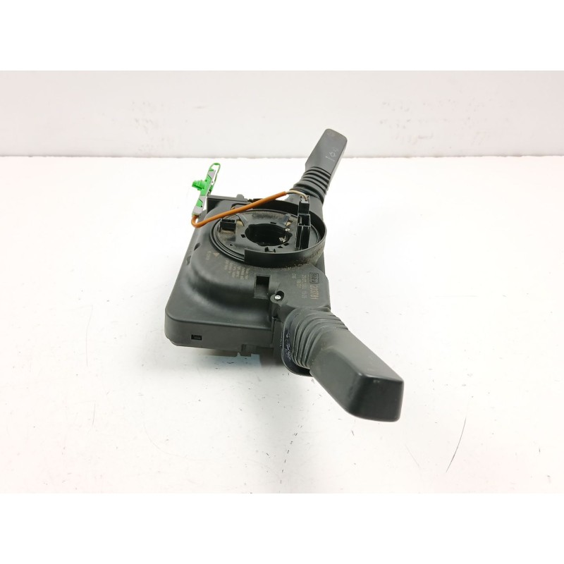 Recambio de mando luces y limpias para opel astra h (a04) 1.7 cdti (l48) referencia OEM IAM 13197719  