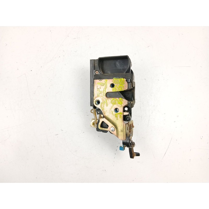 Recambio de cerradura puerta trasera izquierda para chevrolet aveo / kalos sedán (t250, t255) 1.4 referencia OEM IAM 96801709  