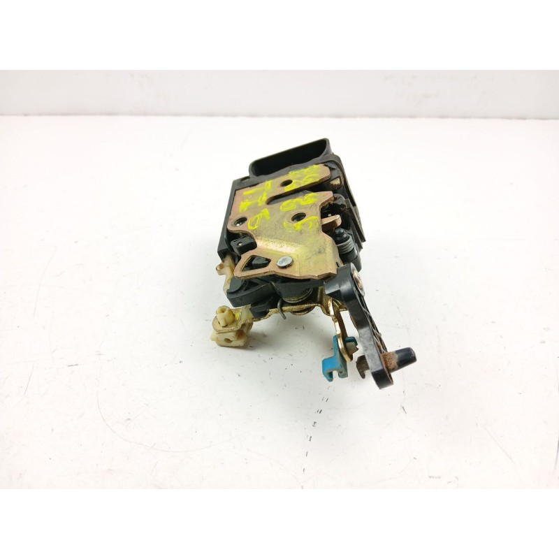 Recambio de cerradura puerta trasera izquierda para chevrolet aveo / kalos sedán (t250, t255) 1.4 referencia OEM IAM 96801709  