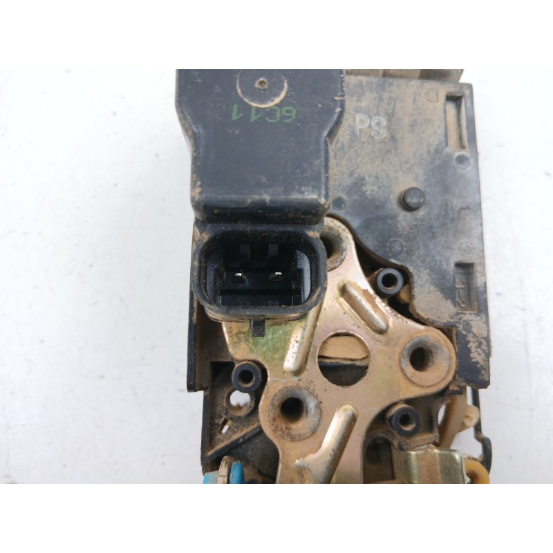 Recambio de cerradura puerta delantera izquierda para chevrolet aveo / kalos sedán (t250, t255) 1.4 referencia OEM IAM 96272643 