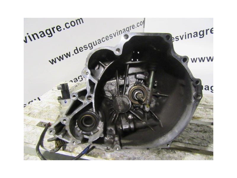 Recambio de cambio 5v (diesel) : nissan almera : 2.0d-cd20 (74,80cv) [1999] para nissan almera 2.0d-cd20 referencia OEM IAM   