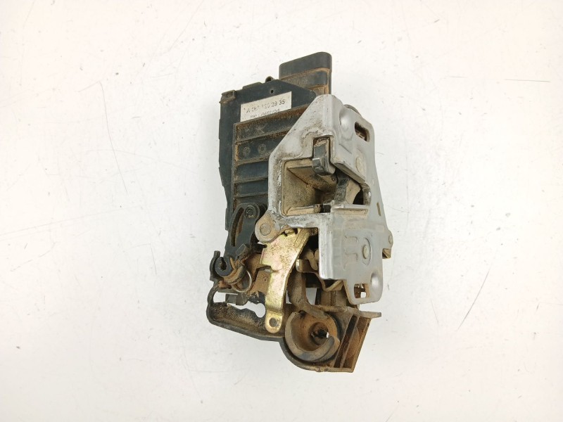 Recambio de cerradura puerta delantera izquierda para mercedes-benz ml 320 g-112942 163 referencia OEM IAM A1637202935  