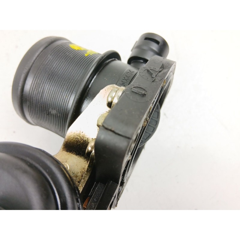 Recambio de caja mariposa para renault laguna ii (bg0/1_) 1.9 dci (bg08, bg0g) referencia OEM IAM 7701049736  