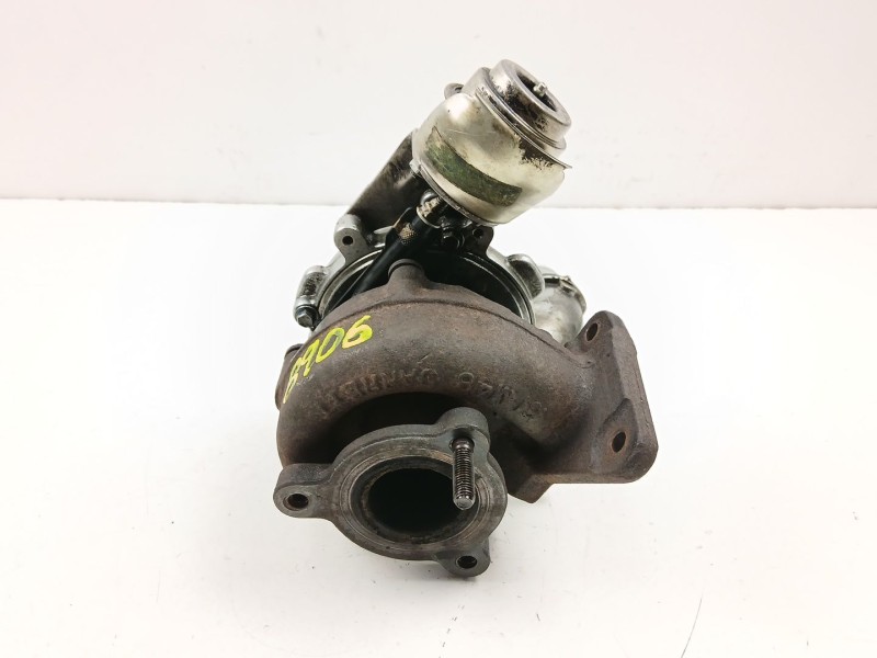 Recambio de turbo para renault laguna ii (bg0/1_) 1.9 dci (bg08, bg0g) referencia OEM IAM 8200114015  GT1749V