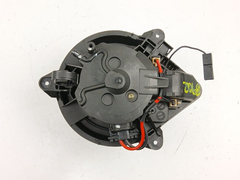 Recambio de motor calefaccion para citroën xsara (n1) 2.0 hdi 90 referencia OEM IAM 6441N3  
