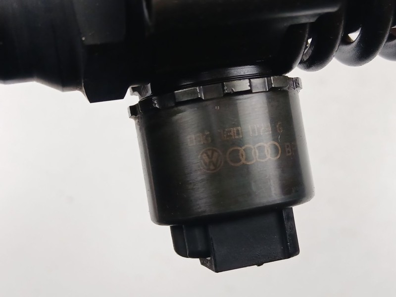 Recambio de inyectores juego para chrysler sebring (js) 2.0 crd referencia OEM IAM 03G130073G  0414720404